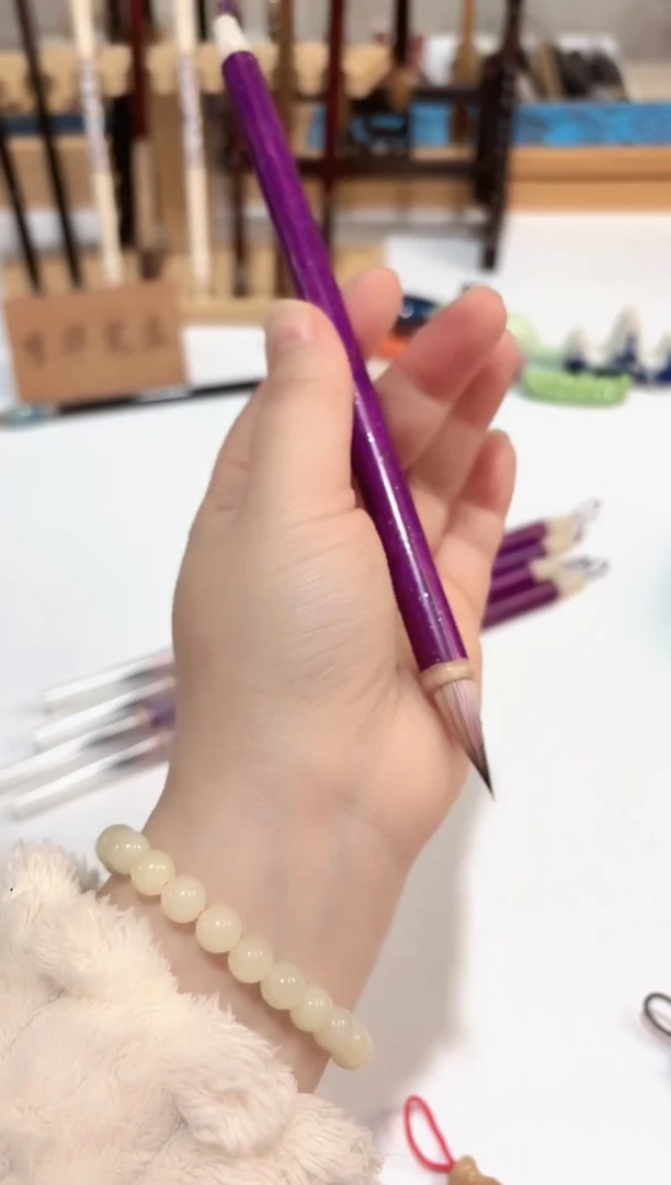 新款紫色星空杆鸡狼毫雪狐毛料鸡距笔1支 出锋2..5 口径0.8