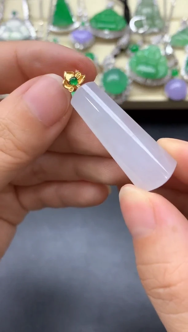 颈饰18K金镶嵌翡翠110-中国好珍宝