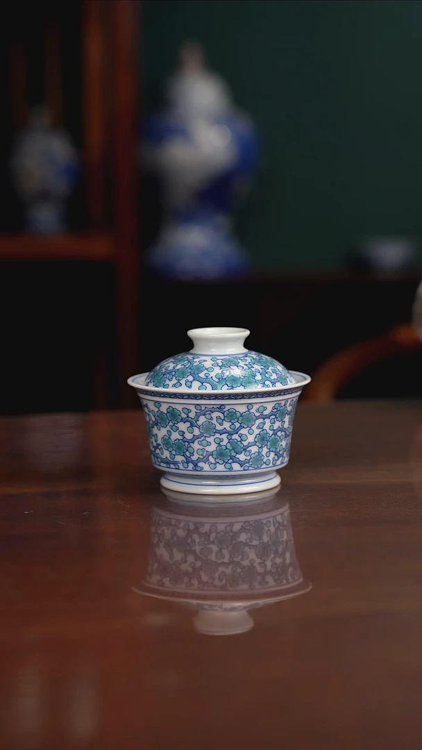 空山明月 新斗彩 梅花