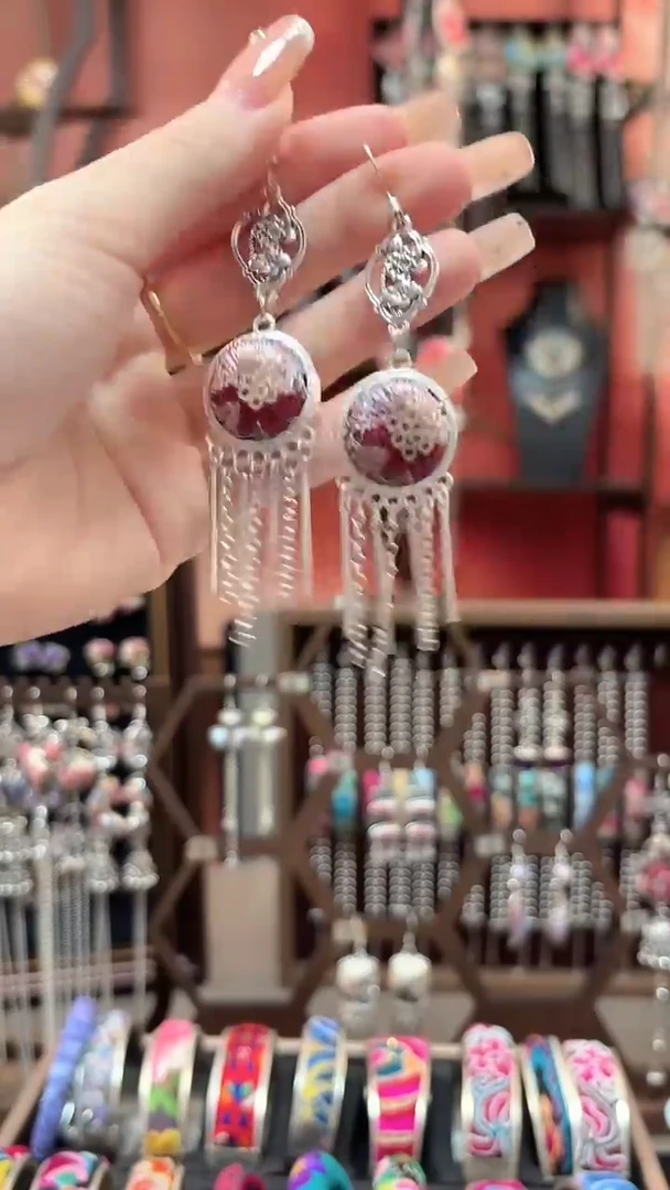 织绣云织谣民族风精美饰品  21