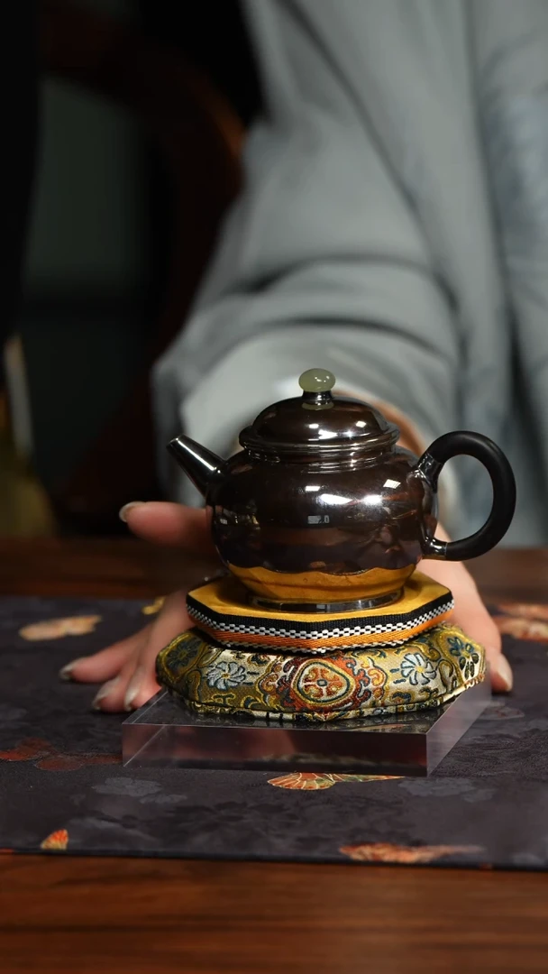 【闪购商品】170ccD呆坐银壶巨轮D呆坐银壶巨轮