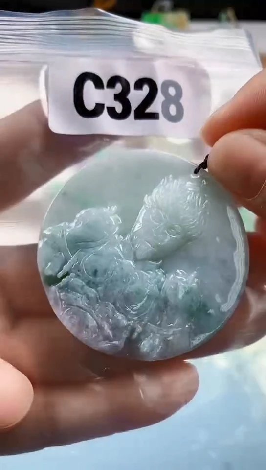 翡翠未镶嵌颈饰天然翡翠吊坠挂件