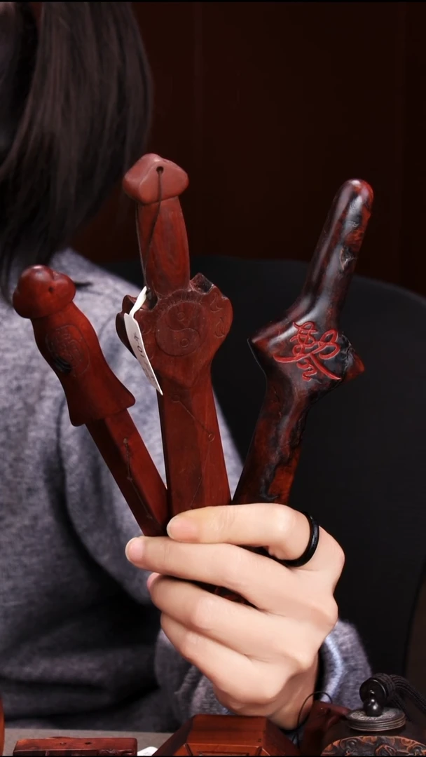 枣木萧*子手把剑3把