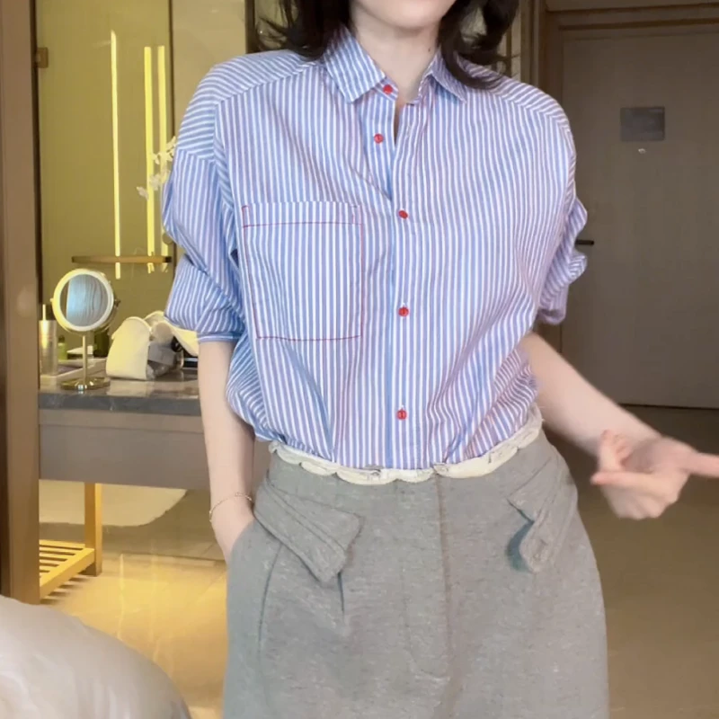 2025新款设计感百搭气质经典时尚撞色竖条纹衬衣LK2501210