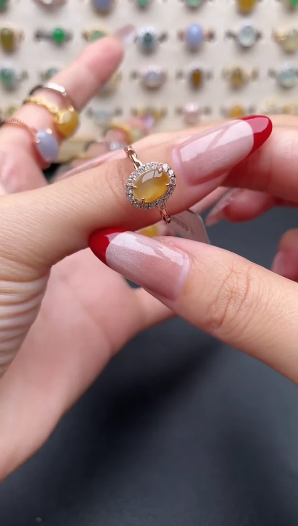 【闪购商品】翡翠戒指银S925镶嵌一物一证一礼盒