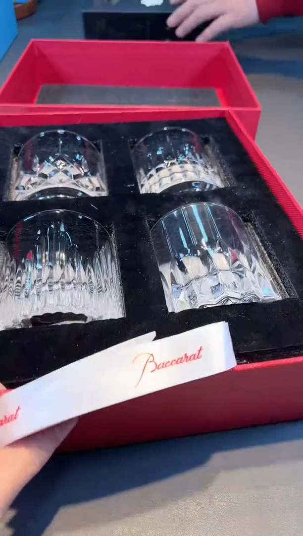 【闪购商品】瓷片新号开播啦全场福利保正保真