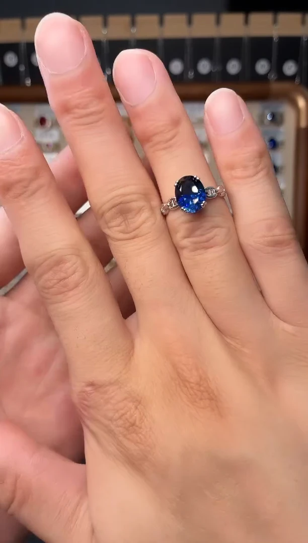 蓝宝石戒指银S925镶嵌1111