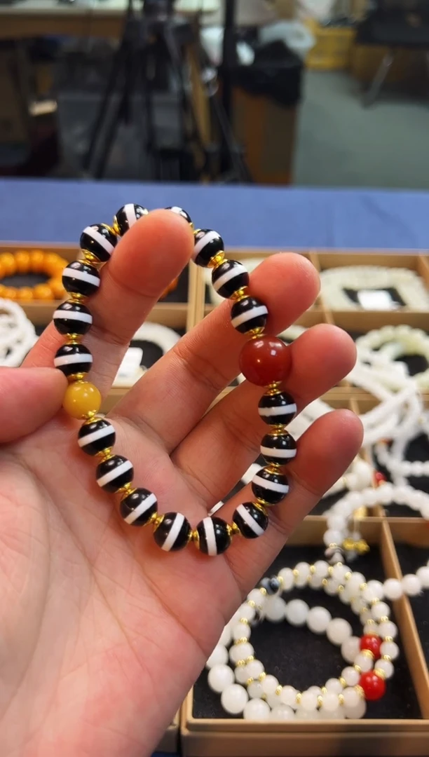 未镶嵌手串玛瑙/玉髓药师单圈