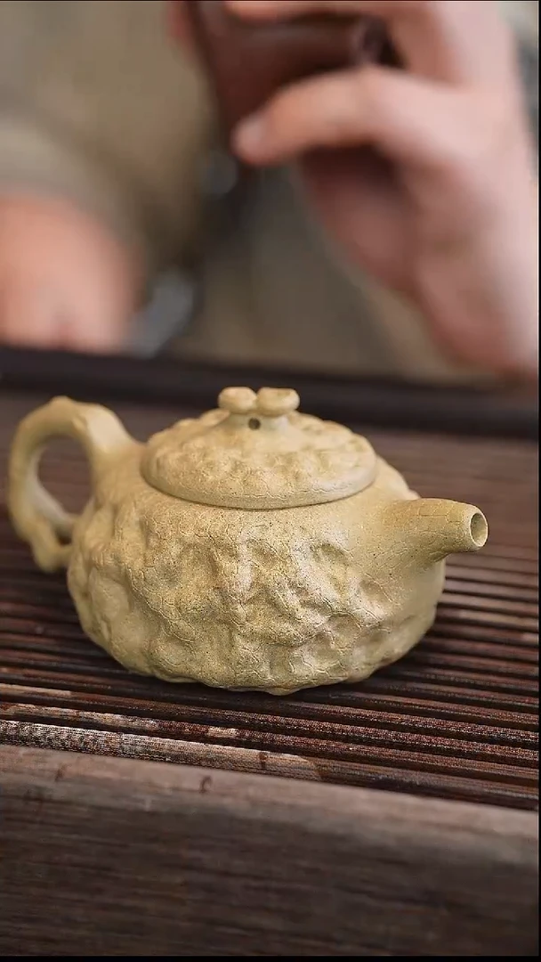 茶壶紫砂供春 本绿 170cc