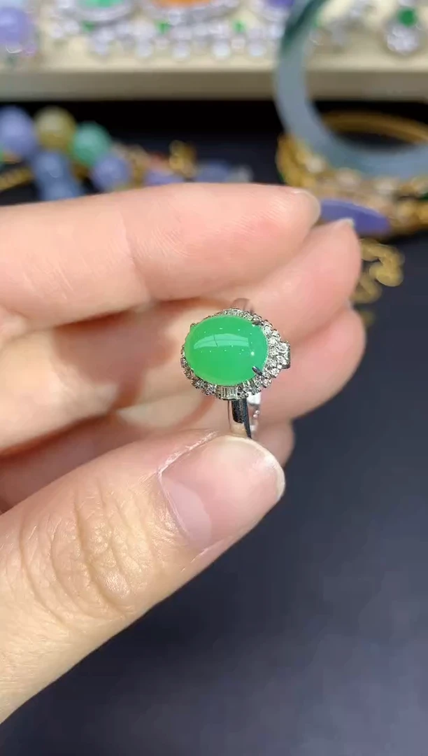 18K金镶嵌戒指翡翠337-雪姐翡翠天天见