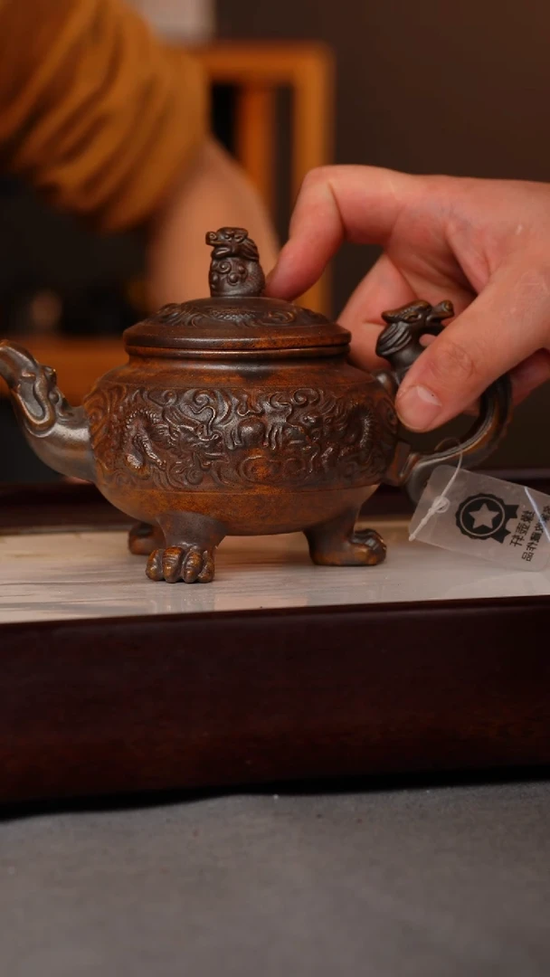 【闪购商品】紫砂茶壶龙骨金砂 三足龙尊 刻绘