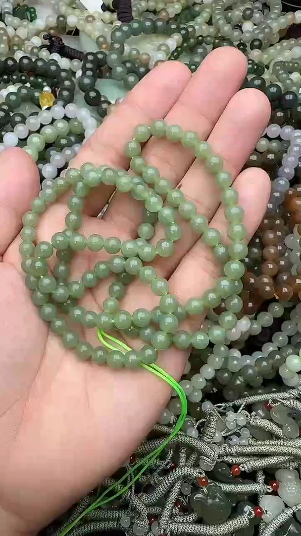 颈饰未镶嵌和田玉拍一发一