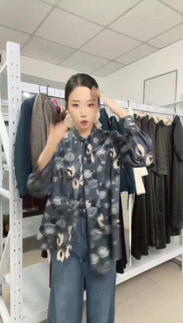 布丝瑰折扣店-L24D135-M