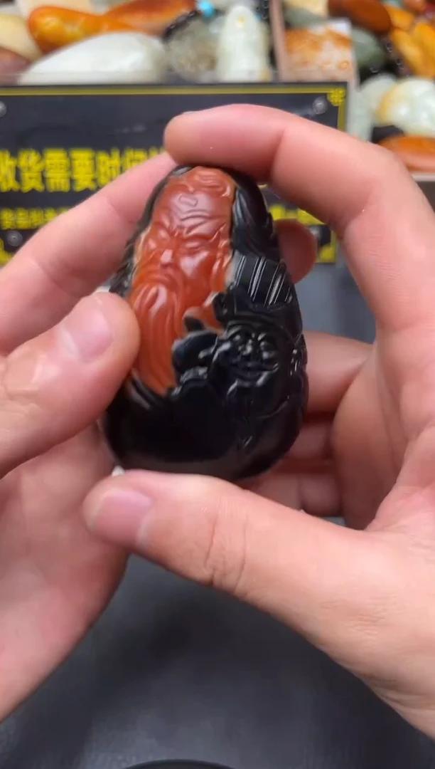 未镶嵌和田玉（子料）挂件山**见YL-HH-12.1-31