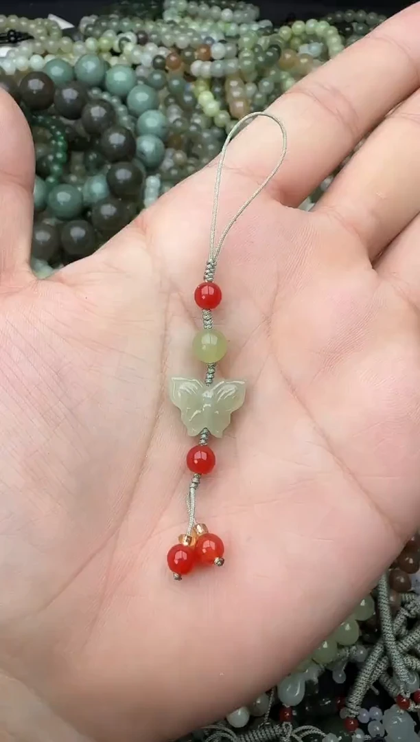 颈饰未镶嵌和田玉拍一发一