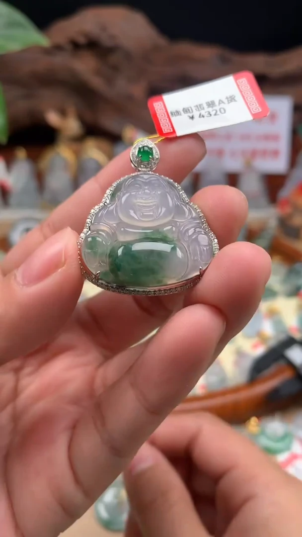 【闪购商品】翡翠吊坠(不含链)18K金镶嵌佛公