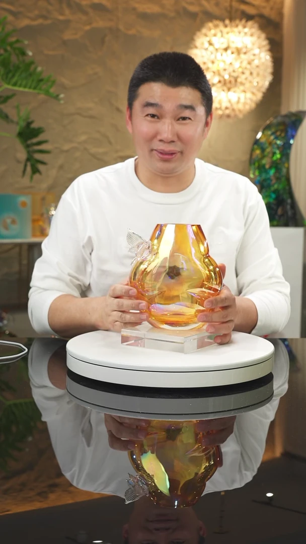 【闪购商品】摆件设计款花瓶小号