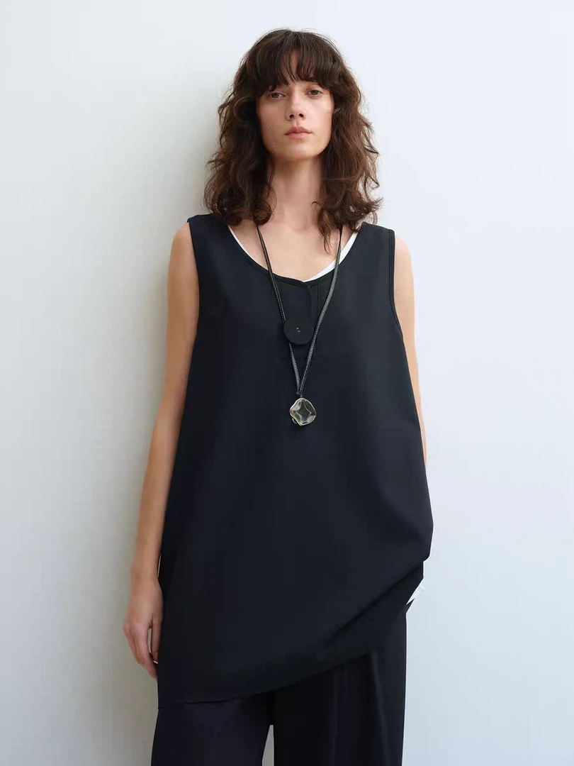 YOEYYOU宽大版背心2025春新品设计师款U型领简约宽松直筒廓型上衣