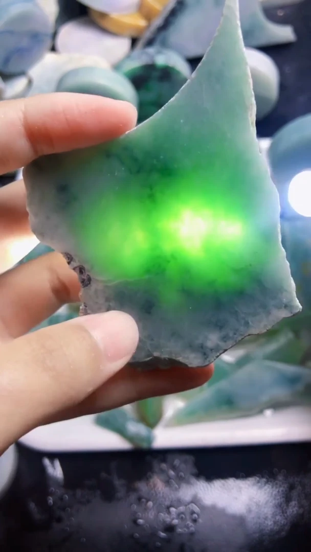 颈饰未镶嵌翡翠新店开业大优惠123