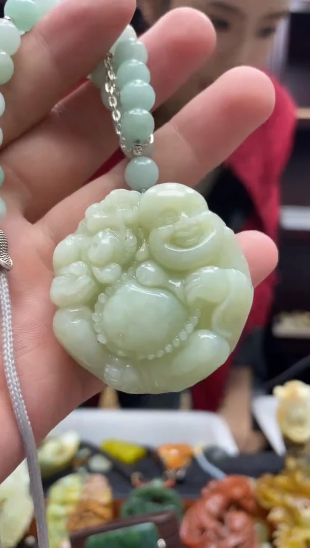 未镶嵌岫玉吊坠·