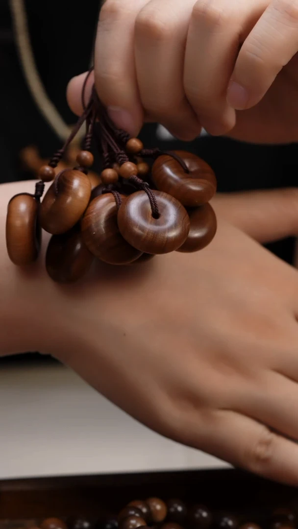 檀香木其他老山檀香平安扣