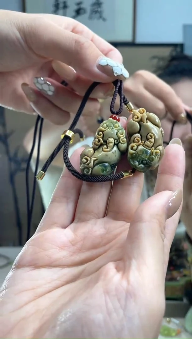 未镶嵌岫玉套装多样性发货其中发一