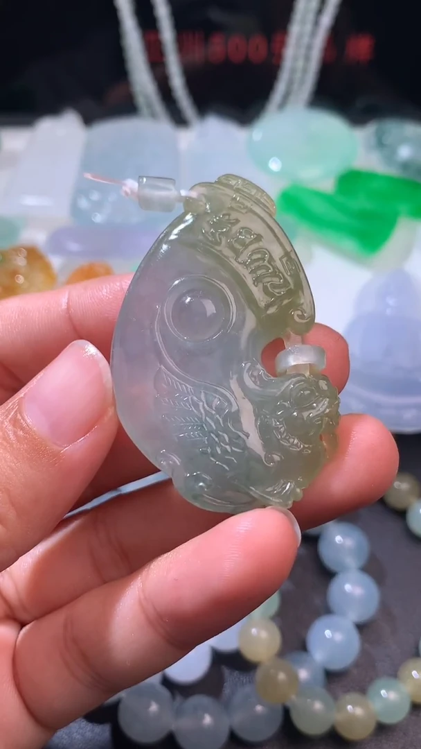 未镶嵌定制翡翠