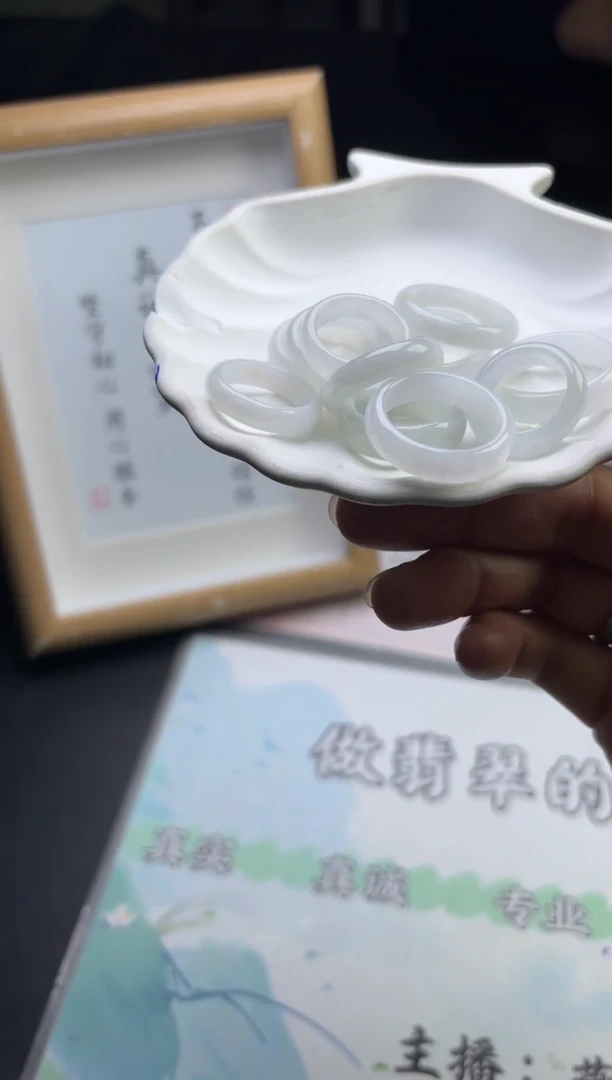 未镶嵌挂件翡翠多样性发一件R703057