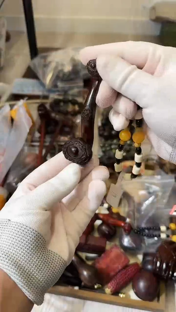 木质孤品圆如意手把件