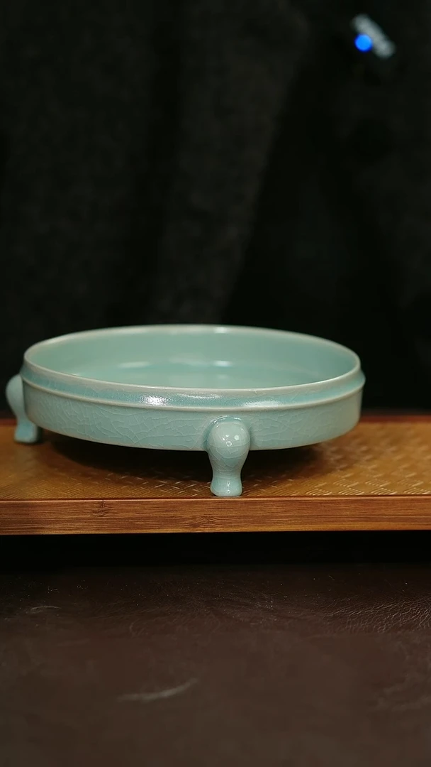 摆件陶原矿原釉汝宋汝瓷 三足洗