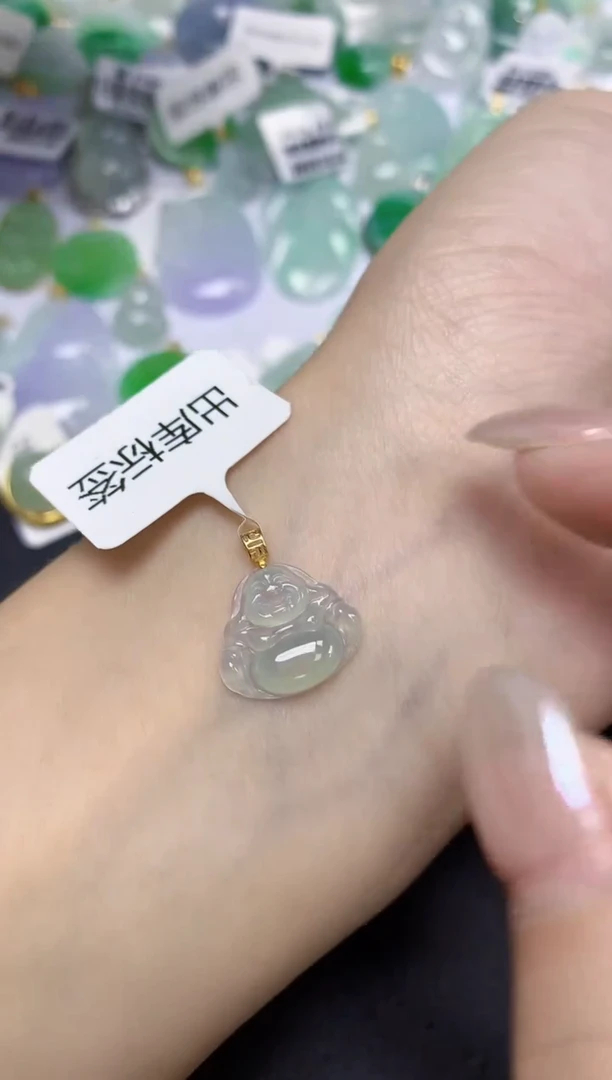 颈饰18K金镶嵌翡翠天然缅甸翡翠A货百元以上9元证书费自理