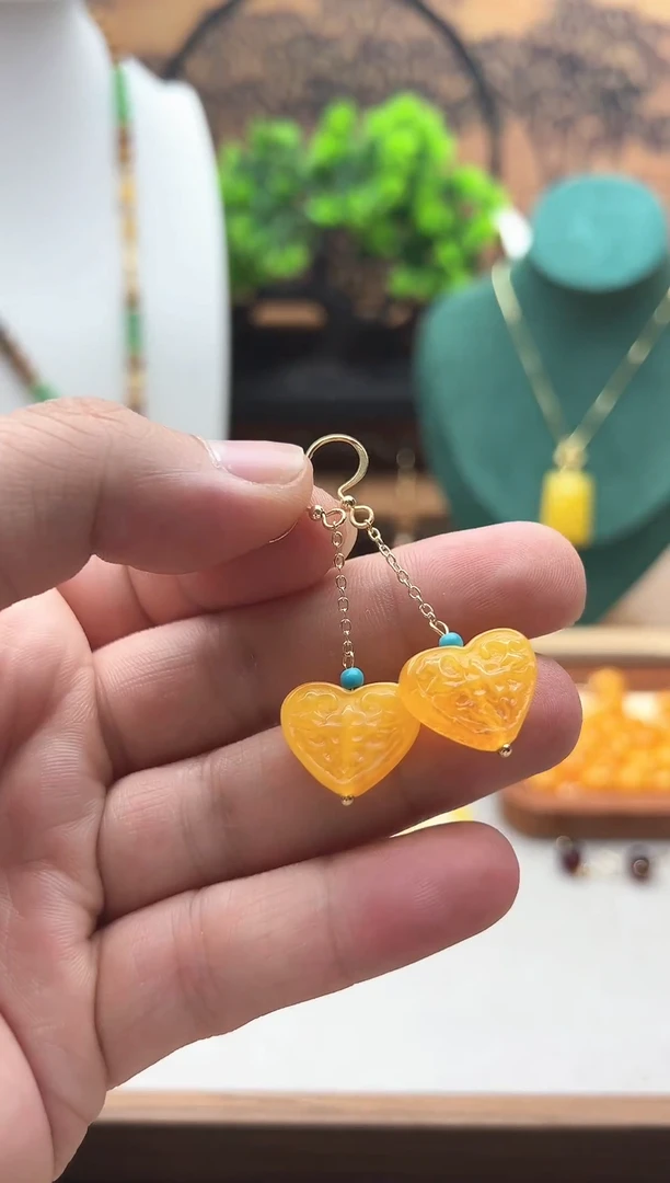 【闪购商品】蜜蜡耳饰14K金镶嵌E209