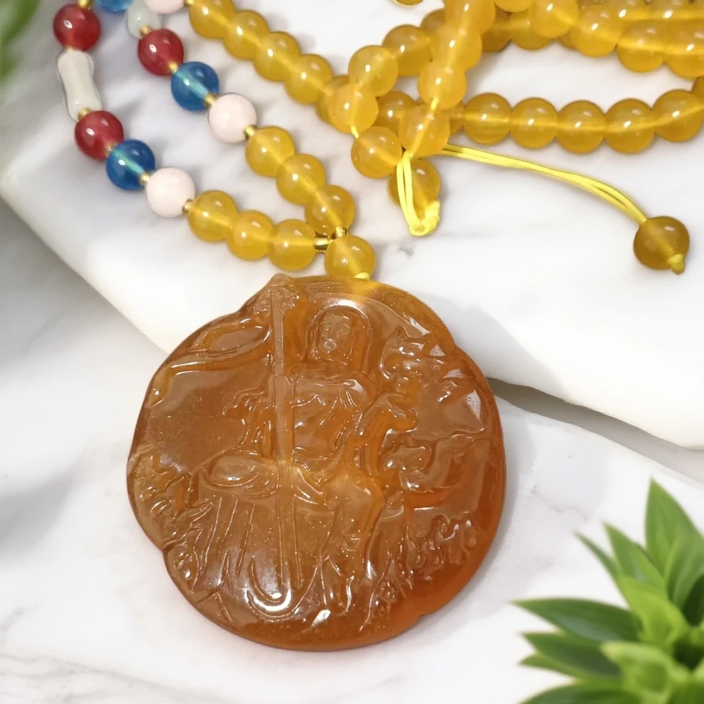 【高端甄选】百搭款精美黄佛圆牌带链吊坠DW600