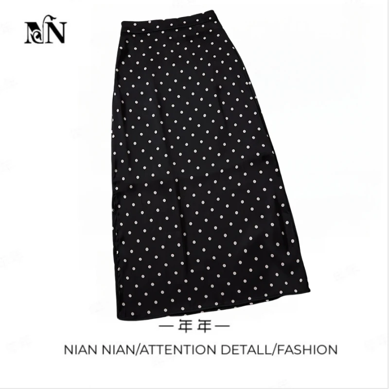 〖金陵绝章〗年年2025秋冬新款黑色波点休闲半身裙显瘦中长款a字裙
