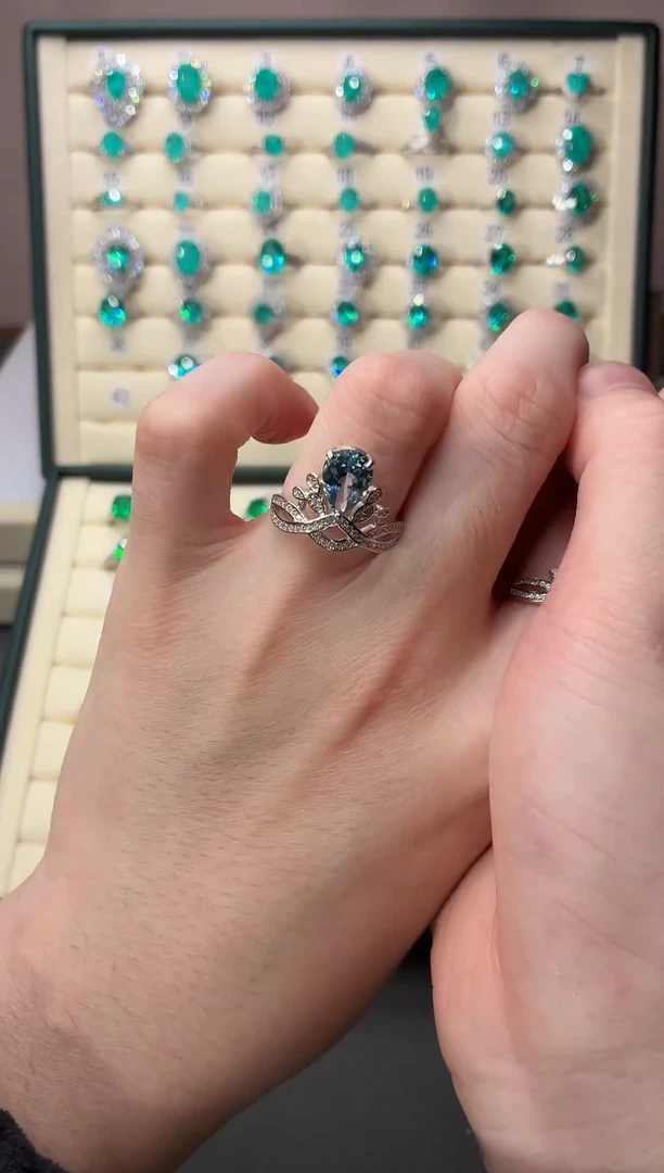 银S925镶嵌戒圈海蓝宝石0000