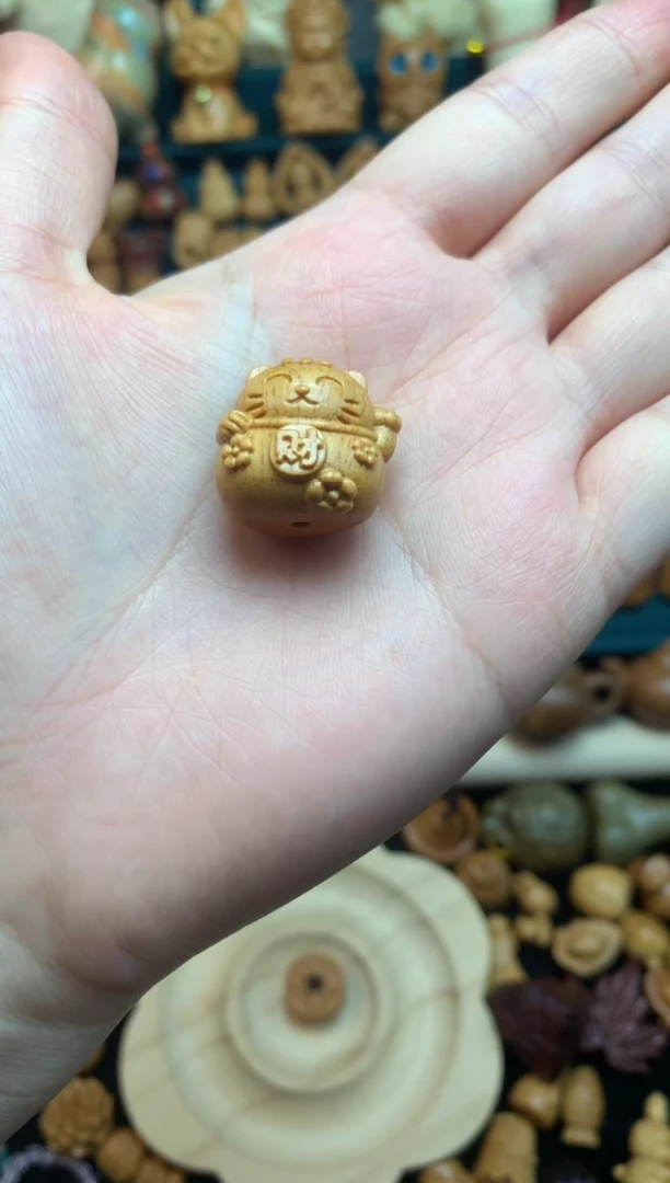 【闪购商品】檀香木...............