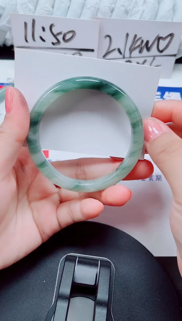 未镶嵌手镯石英质玉264-58/59