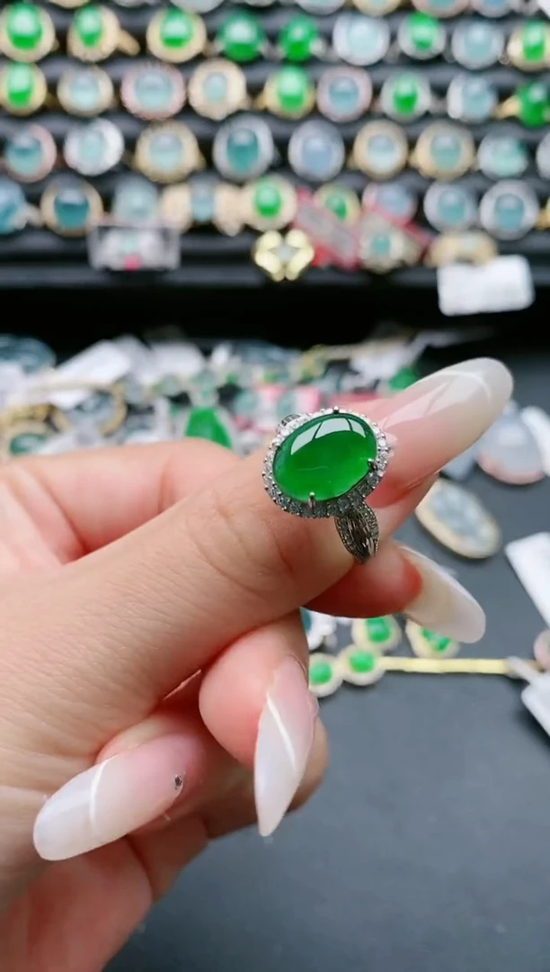 【闪购商品】翡翠戒指银S925镶嵌111111