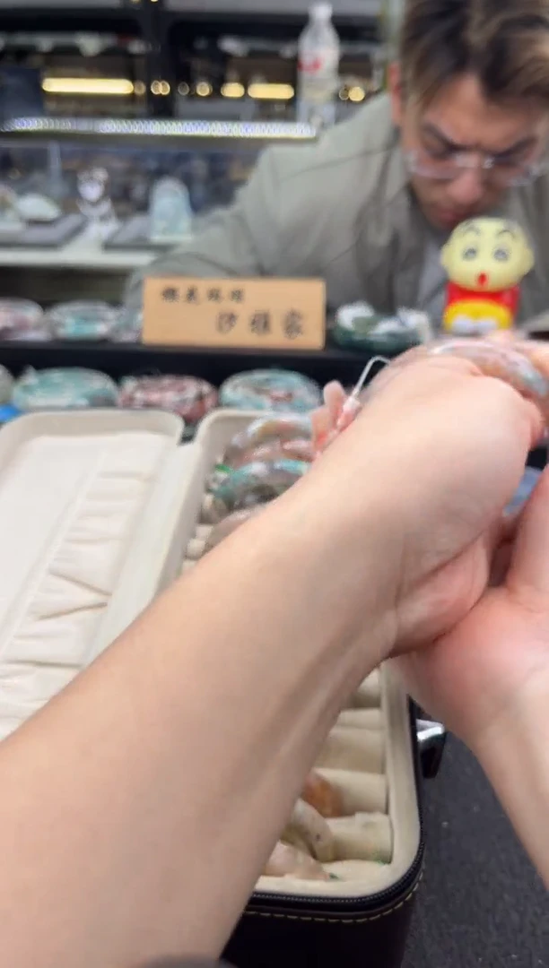 未镶嵌手镯石英质玉尘*丷圈口（赠品镯心）