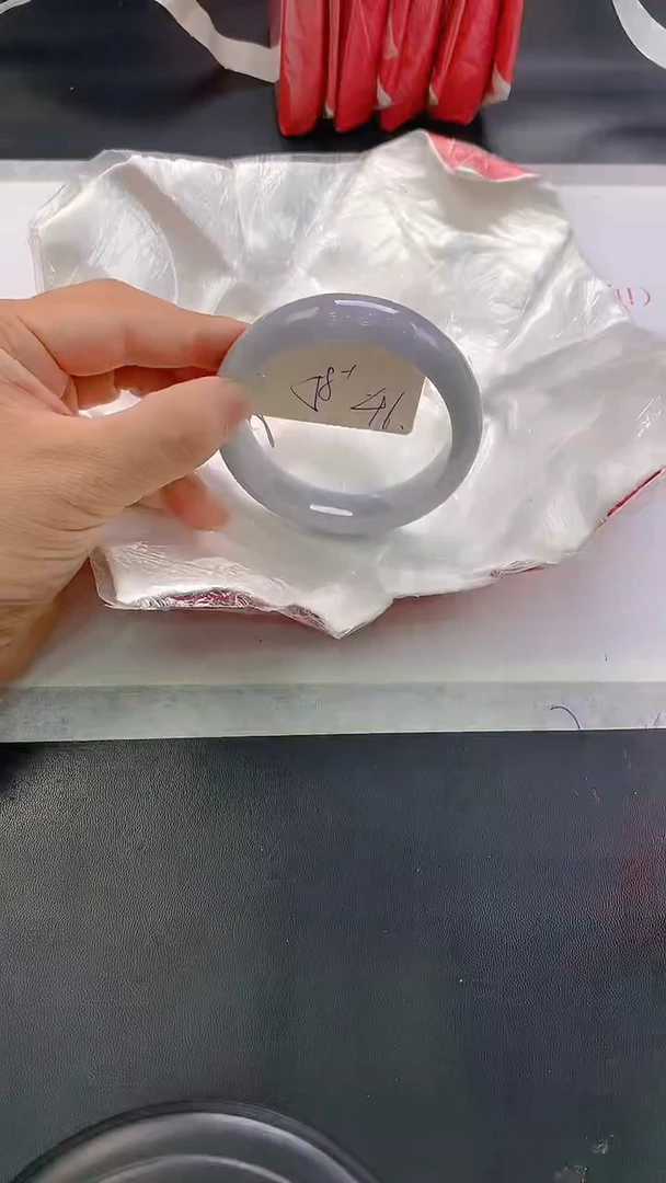 未镶嵌手镯翡翠46