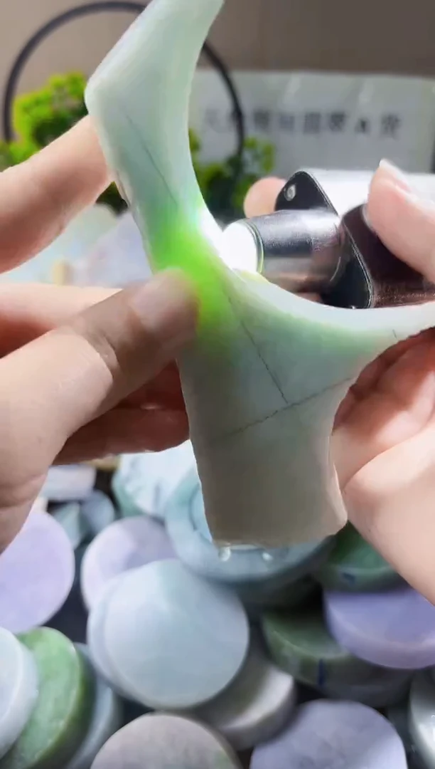 颈饰未镶嵌翡翠翡翠A货 丹 123