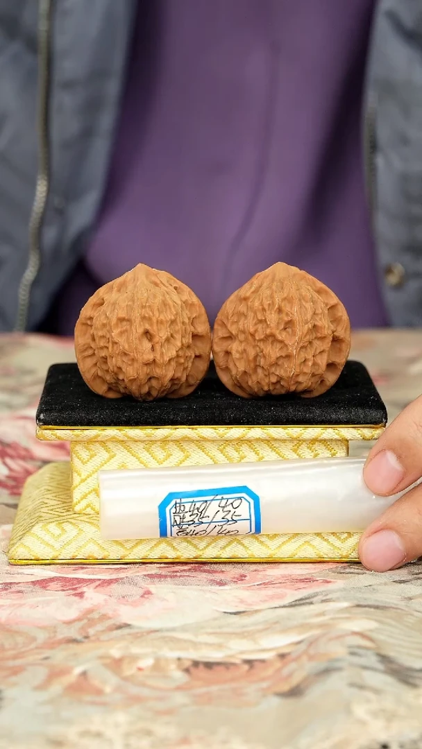 【闪购商品】文玩核桃把件崔凯公子帽