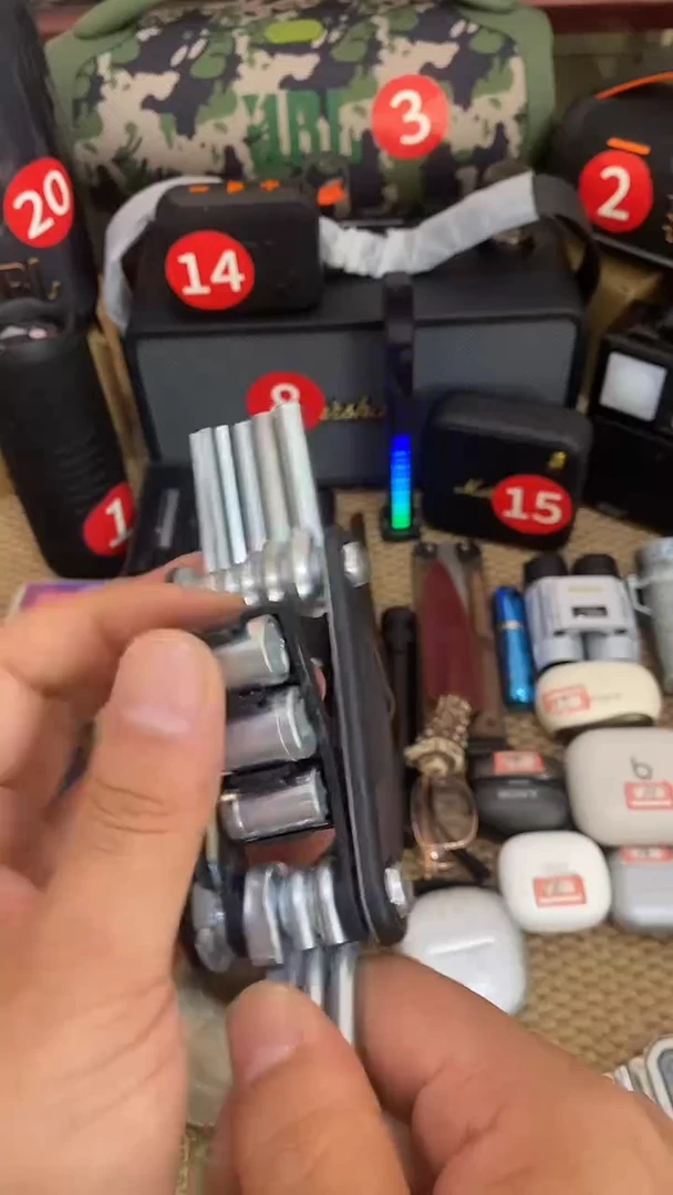 茶盏闪购商品 如图所示