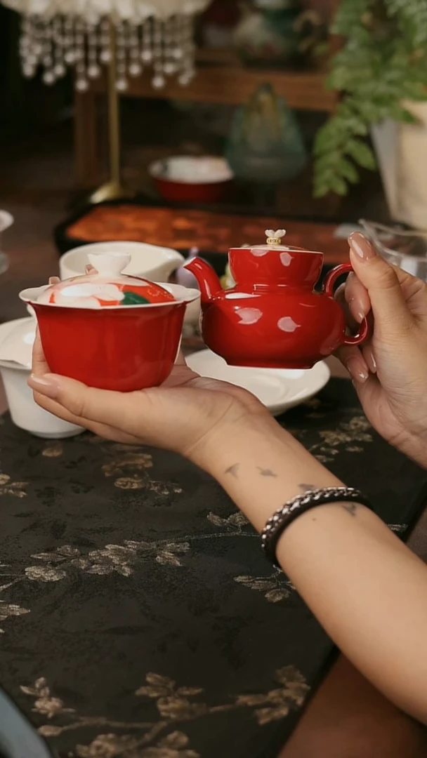 两件套哈哈哈哈哈哈
