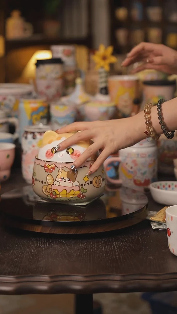 景德镇釉下彩绘设计师款式陶瓷