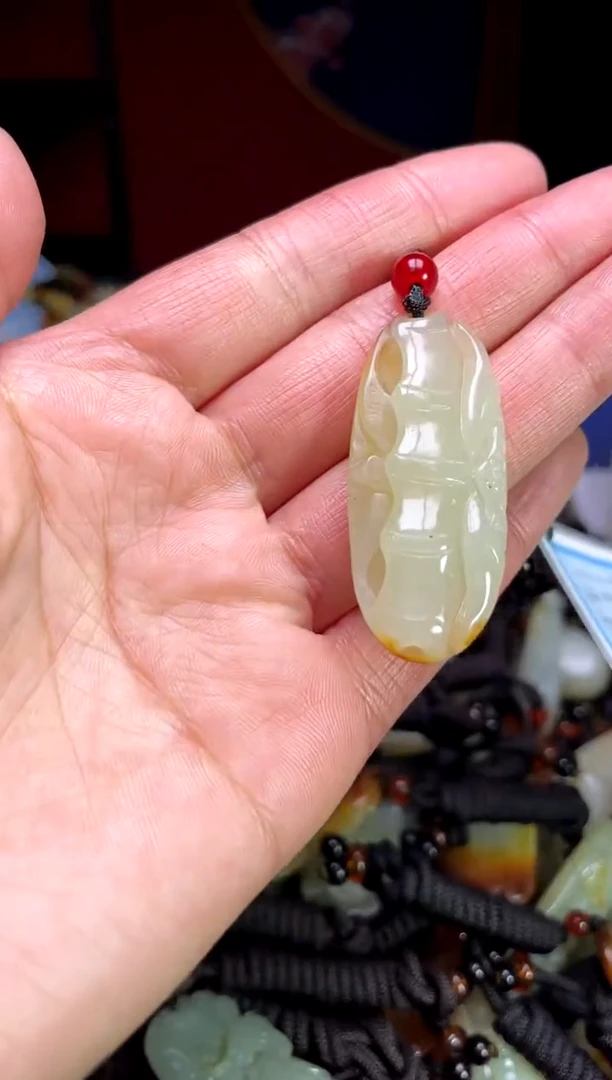 【闪购商品】和田玉颈饰未镶嵌123