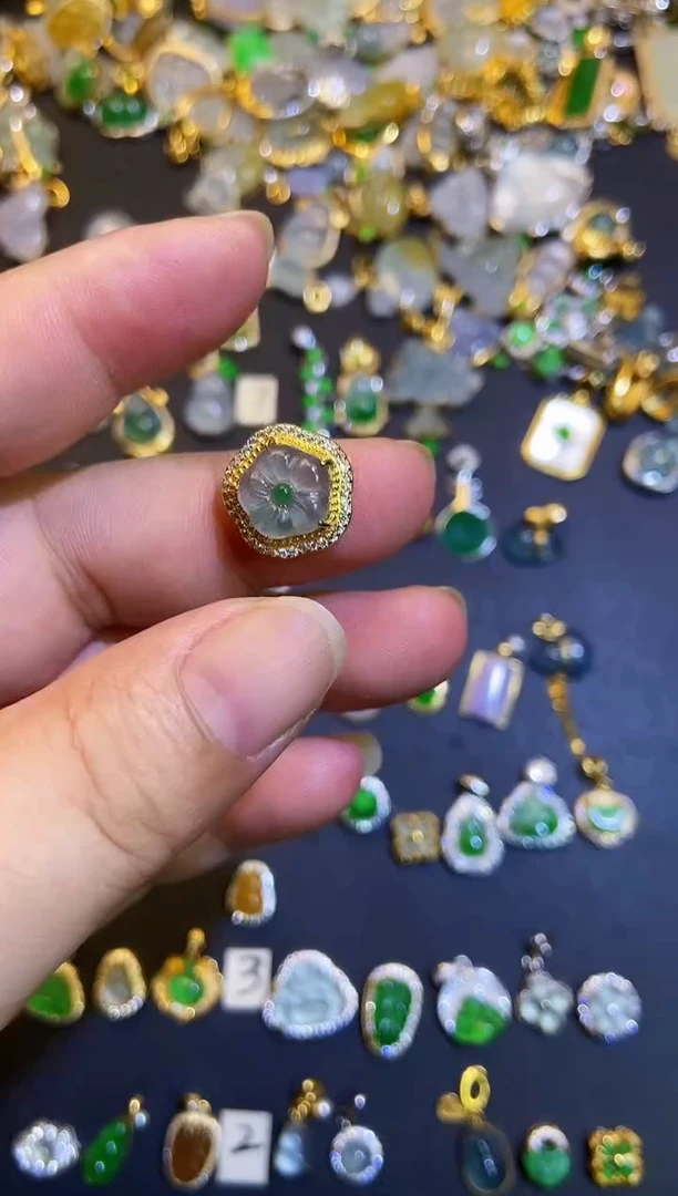 翡翠银S925镶嵌吊坠(不含链)1