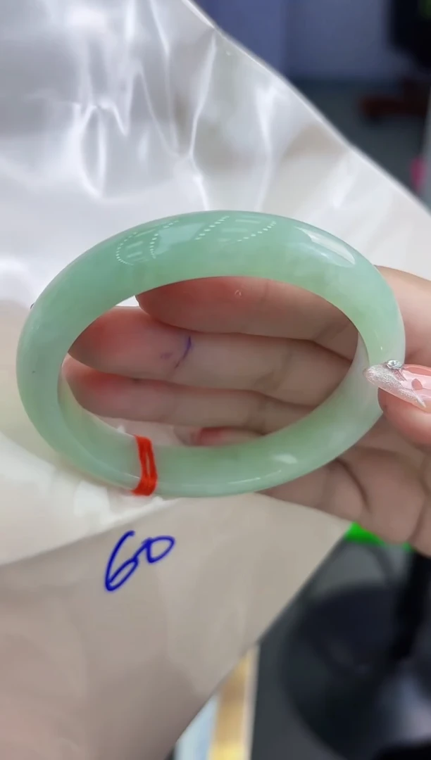 【闪购商品】翡翠手镯未镶嵌翡翠手镯