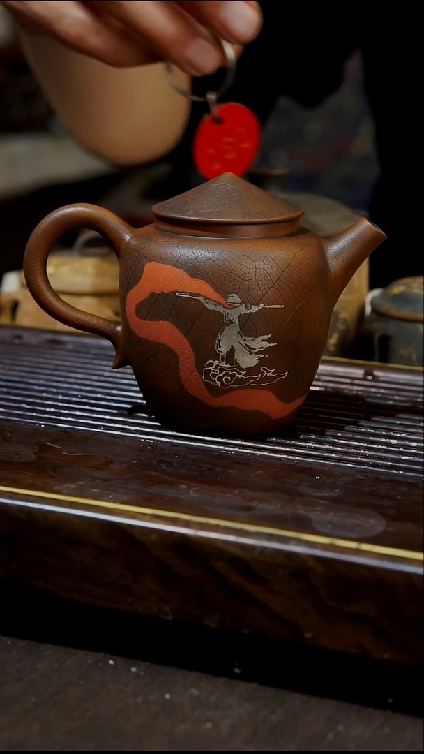 云南建水紫陶030 全手工彩填壶  140cc