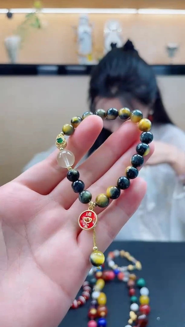 未镶嵌手链水晶默认微瑕，介意勿拍！